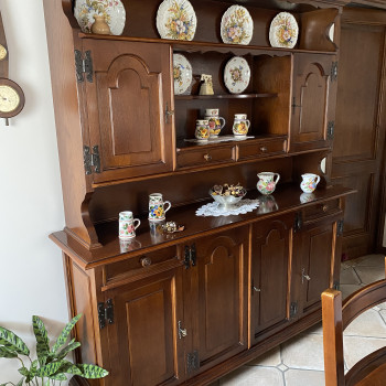 Credenza-piattaia in noce 