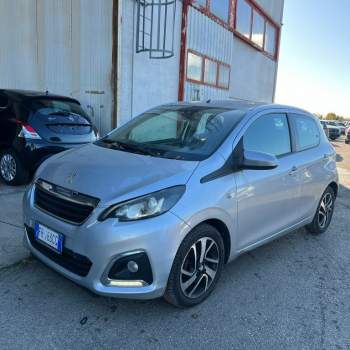 PEUGEOT 108