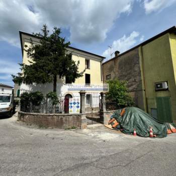 Appartamento in vendita a Lonato del Garda (Brescia)