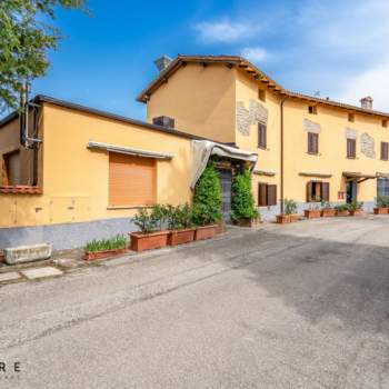 Agriturismo in vendita a Pianoro (Bologna)