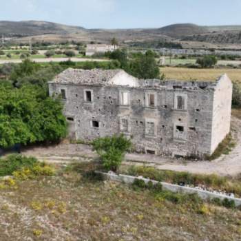 Casa singola in vendita a Chiaramonte Gulfi (Ragusa)