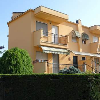 Casa a schiera in vendita a Alba (Cuneo)