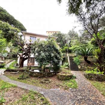 Villa in vendita a Recco (Genova)