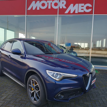 Alfa Romeo Stelvio 2.2 t Executive Q4 210cv auto my19