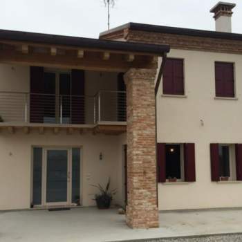 Villa in vendita a San Giovanni Valdarno (Arezzo)