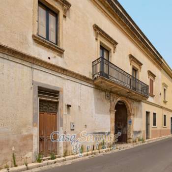 Palazzo in vendita a Alezio (Lecce)