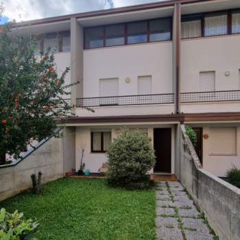 Casa a schiera in vendita a Piovene Rocchette (Vicenza)