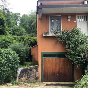 Casa a schiera in vendita a Venegono Superiore (Varese)