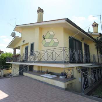 Casa a schiera in vendita a Roma (Roma)