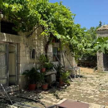 Casa singola in vendita a Modica (Ragusa)