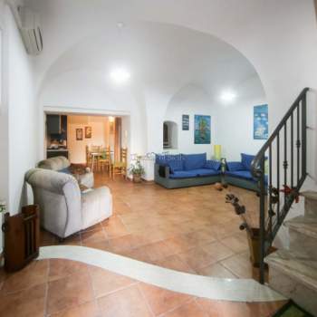 Casa singola in affitto a Modica (Ragusa)