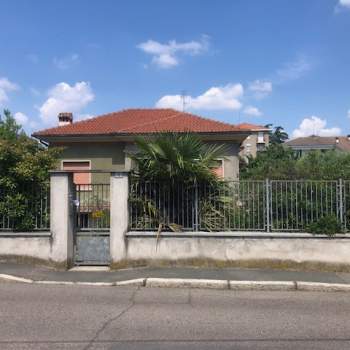 Villa in vendita a Cerro Maggiore (Milano)