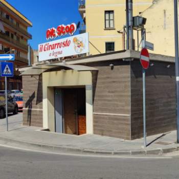 Attivita commerciale in vendita a Eboli (Salerno)