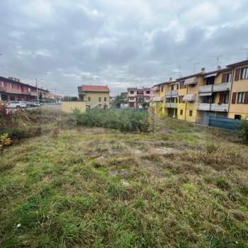 Terreno in vendita a Guidizzolo (Mantova)