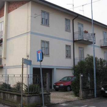 Appartamento in vendita a Sanguinetto (Verona)