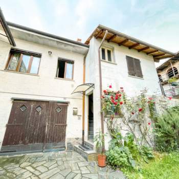 Casa a schiera in vendita a Armeno (Novara)