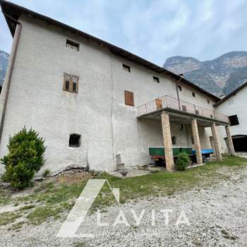 Casa singola in vendita a Roverè della Luna (Trento)