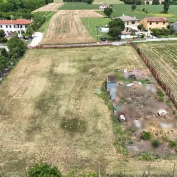 Terreno in vendita a Sant'Elena (Padova)