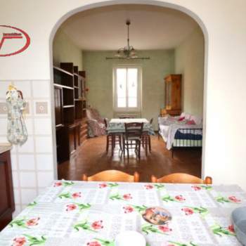 Casa a schiera in vendita a Montevarchi (Arezzo)