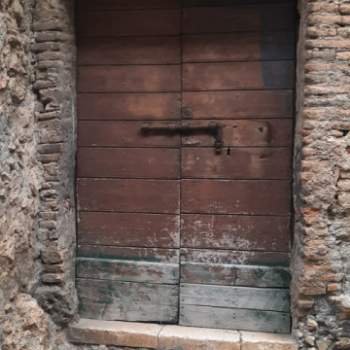 Cantina in vendita a Palombara Sabina (Roma)