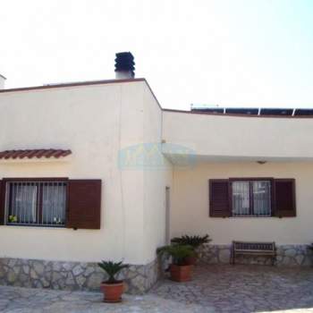 Villa in vendita a Ceglie Messapica (Brindisi)