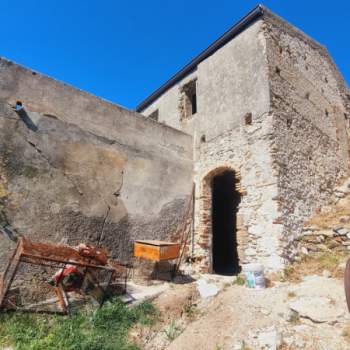 Casa singola in vendita a Santa Lucia del Mela (Messina)