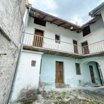 Casa a schiera in vendita a Loreglia (Verbano-Cusio-Ossola)