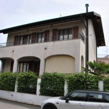 Villa in vendita a Rho (Milano)