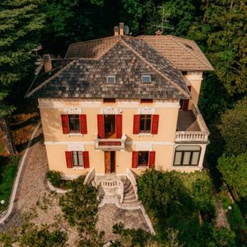 Villa in vendita a Brunate (Como)