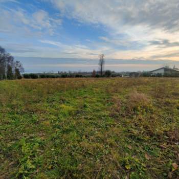 Terreno in vendita a Lonato del Garda (Brescia)