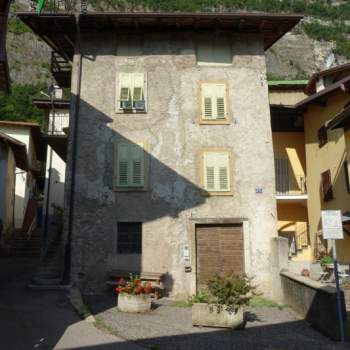 Casa singola in vendita a Mezzolombardo (Trento)