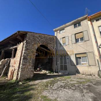 Casa singola in vendita a Santorso (Vicenza)