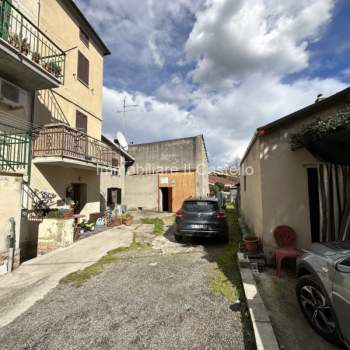 Rustico in vendita a Castiglione del Lago (Perugia)