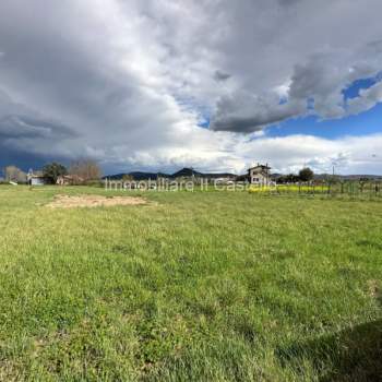 Terreno in vendita a Castiglione del Lago (Perugia)