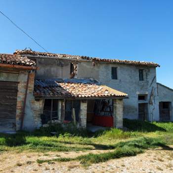 Rustico in vendita a Montegridolfo (Rimini)