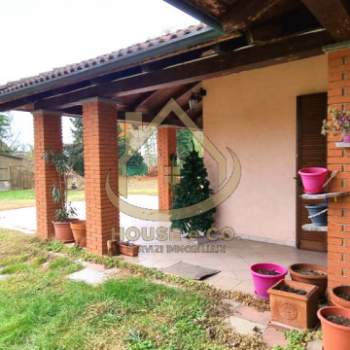 Villa in vendita a Vigevano (Pavia)