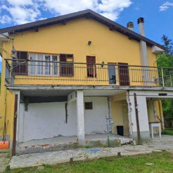 Villa in vendita a Pontinvrea (Savona)