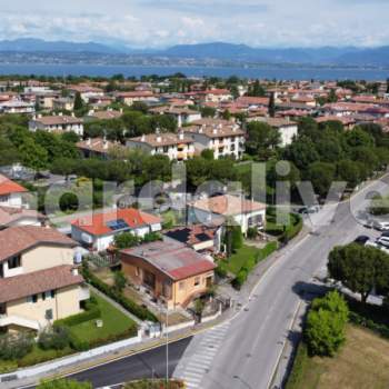 Bifamiliare in vendita a Sirmione (Brescia)