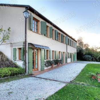 Villa in vendita a Roncofreddo (Forlì-Cesena)