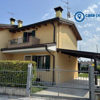 Casa a schiera in vendita a Villadose (Rovigo)