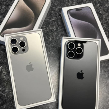 Nuovi Apple iPhone 15 Pro Max, iPhone 15 Pro, iPhone 15, iPhone 15 Plus