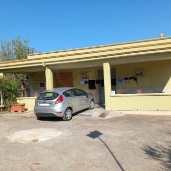 Villa in vendita a Carovigno (Brindisi)