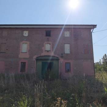 Rustico in vendita a Carpi (Modena)