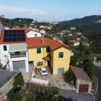 Casa a schiera in vendita a Vado Ligure (Savona)