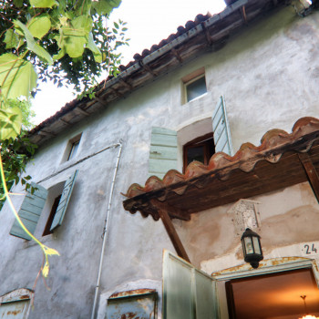 Rancani di Tregnango, il casale il bosco e l'acqua