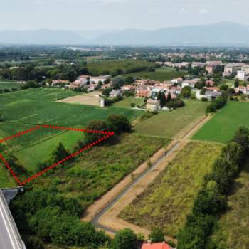 Terreno in vendita a Castelfranco Veneto (Treviso)