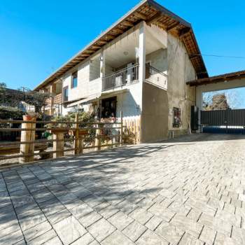 Casa a schiera in vendita a Cressa (Novara)