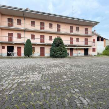 Casa singola in vendita a Fontaneto d'Agogna (Novara)