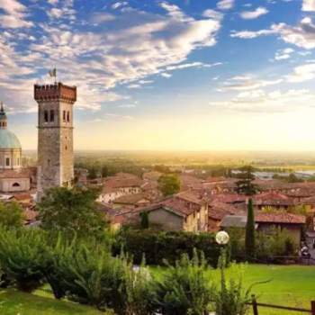 Terreno in vendita a Lonato del Garda (Brescia)