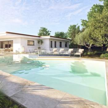 Villa in vendita a Manerba del Garda (Brescia)